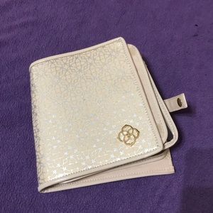 Kendra Scott travel jewelry bag